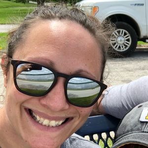 Meet your Posher, Beth